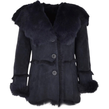 Women's Longhaired Shearling Coat With Large Hood